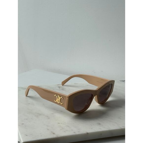 NEW Celine CL40308U Triomphe Cat Eye Nude Sunglasses - Picture 5 of 6
